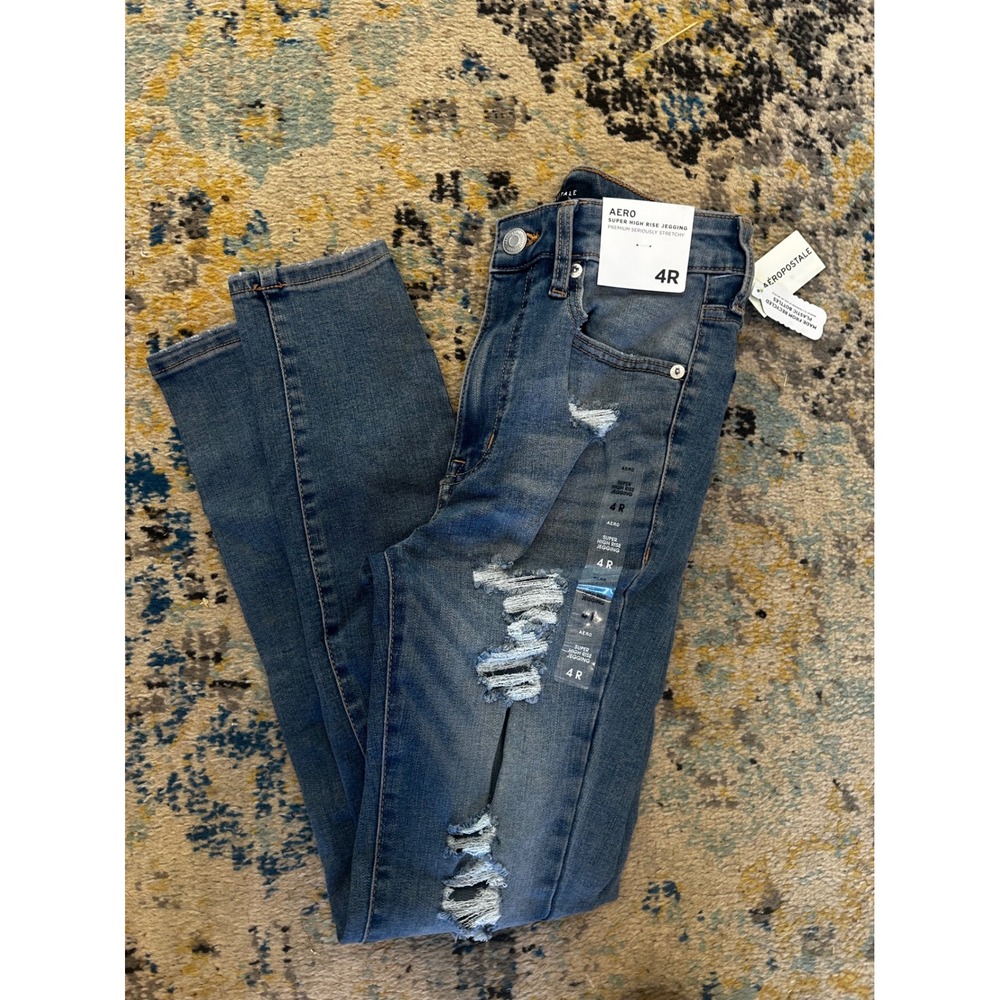 Aeropostale Super High Rise Jegging Medium Wash Distressed Ripped Jeans 4R NWT